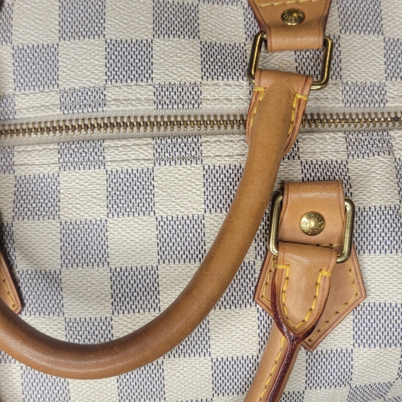 Bag - Picture 3 of 10